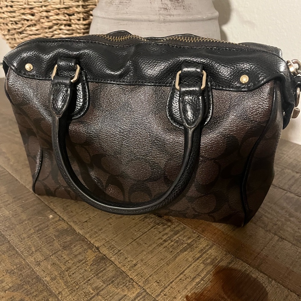 Coach Brown and Black Signature Satchel Crossbody NO STRAP - Picture 2 of 13
